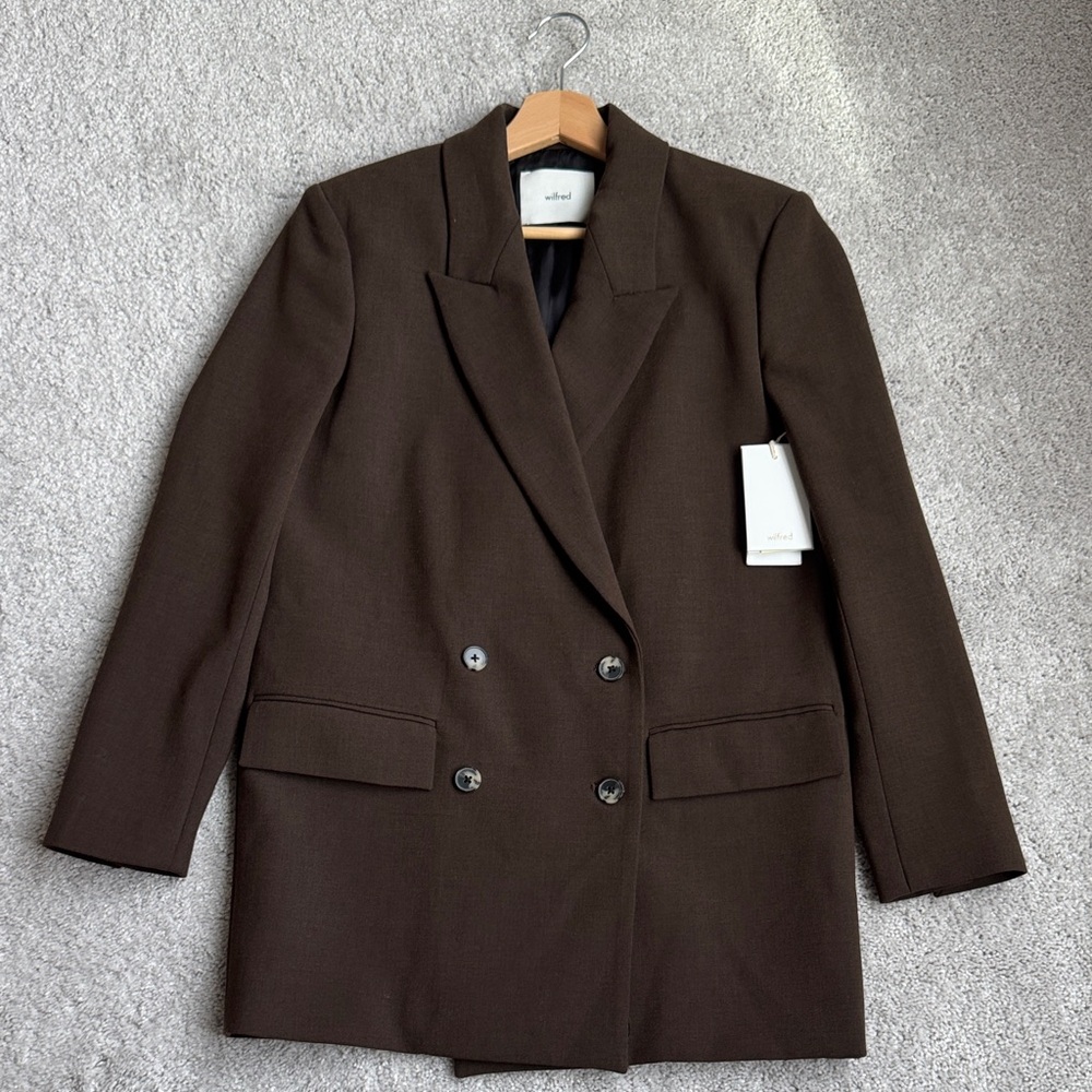 Aritzia Dark Brown Double-Breasted Blazer